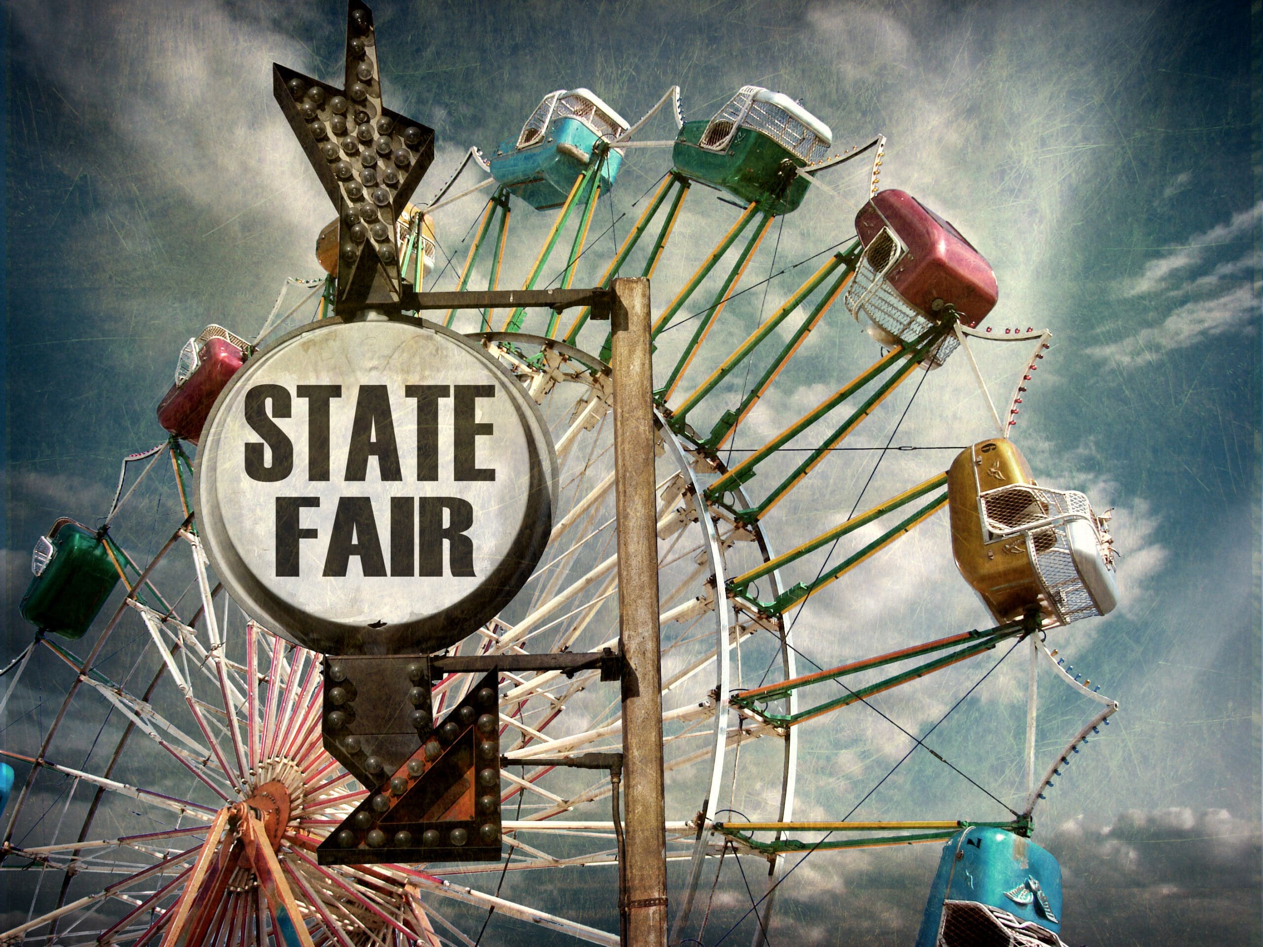 Aged,And,Worn,Vintage,Photo,Of,State,Fair,Sign,With